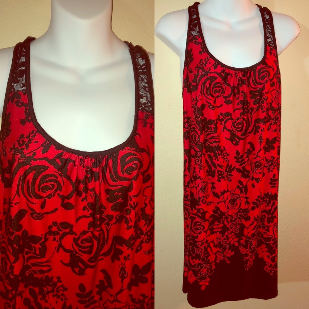 Secret Treasures Rose Print Sleepwear 🌹